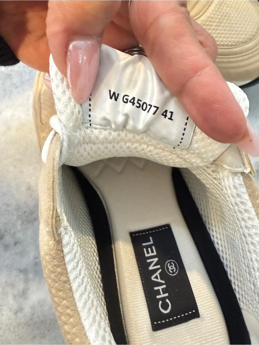 NIB Chanel Sneakers G45077 Beige/suede 41 - Picture 11 of 11